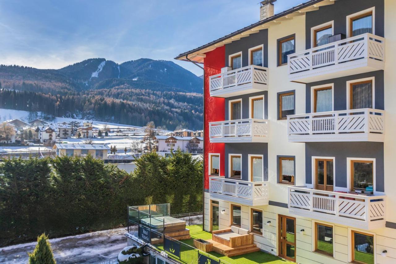 Hotel Vittoria - Ricarica L'Anima Dimaro Luaran gambar