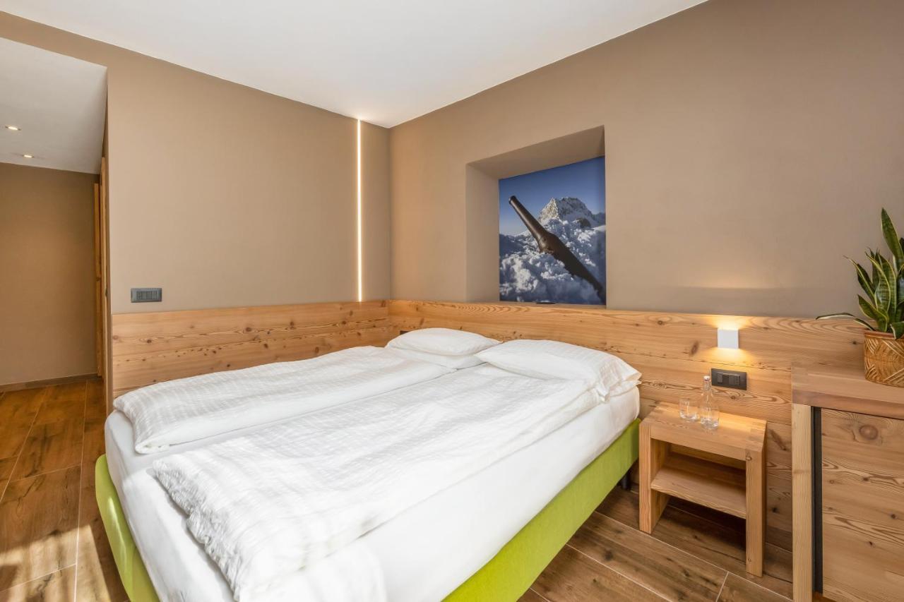 Hotel Vittoria - Ricarica L'Anima Dimaro Luaran gambar